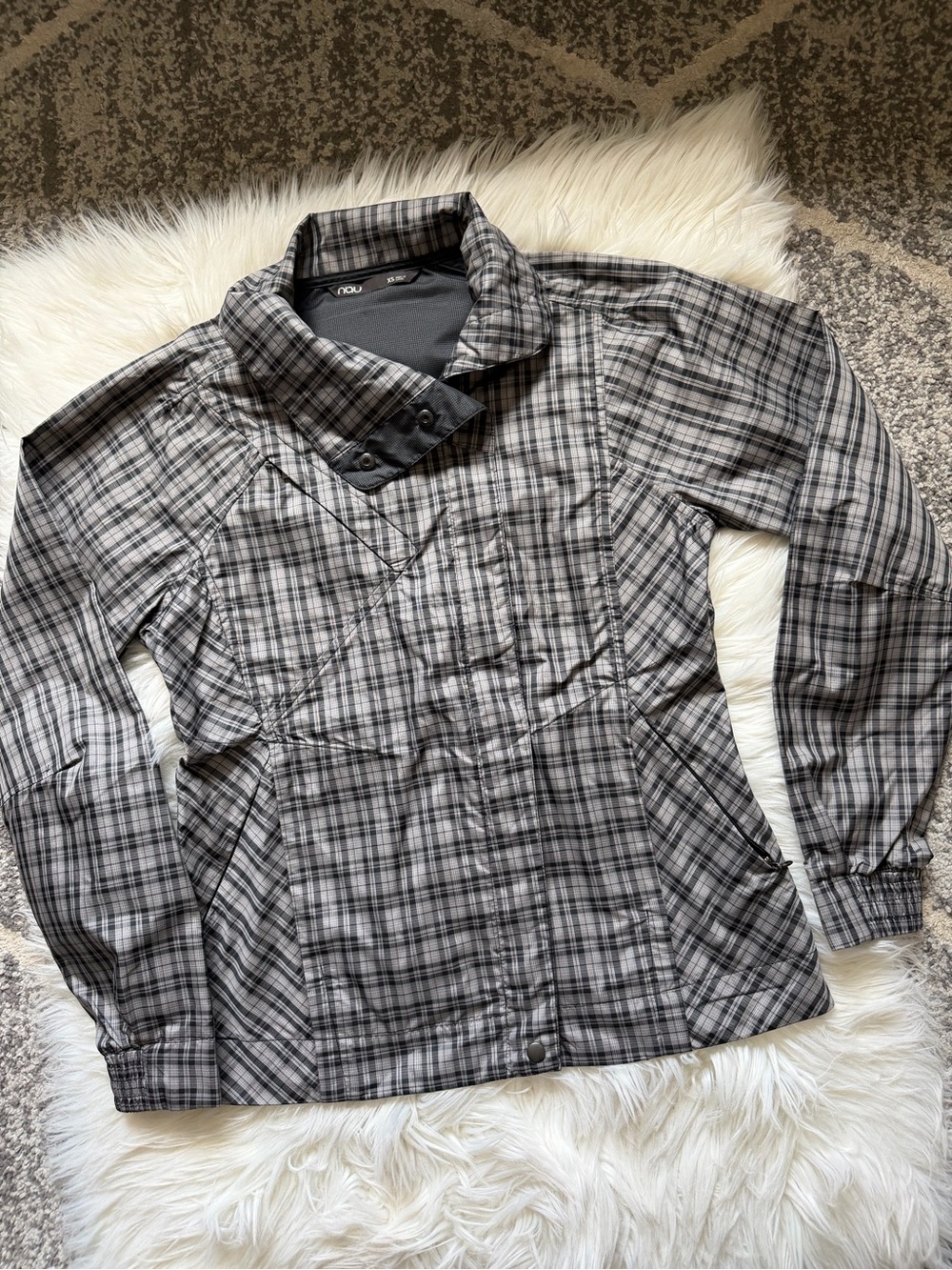 Nau plaid lightweight jacket